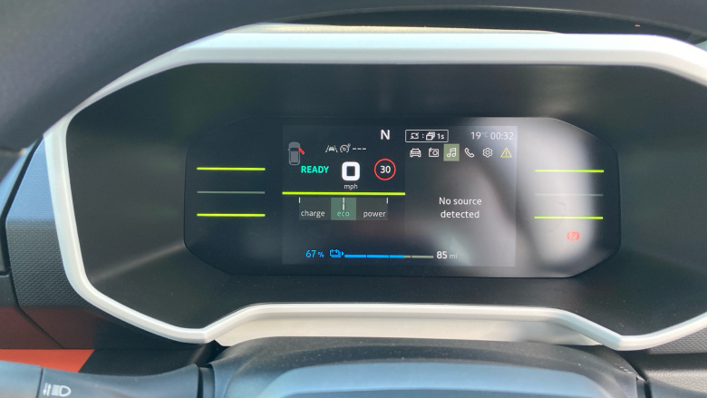 Dacia Spring 27kWh Expression 65 48kW 5dr Auto Electric Hatchback